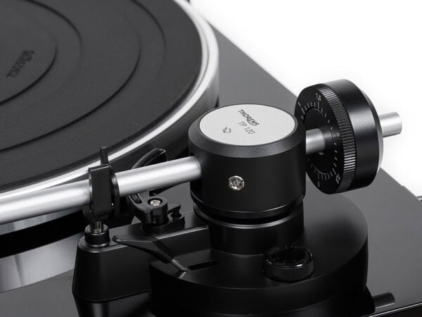 Thorens TD 204