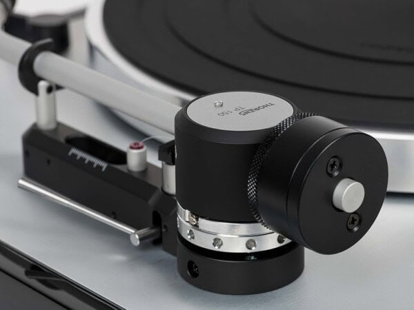 Thorens TD 403 DD