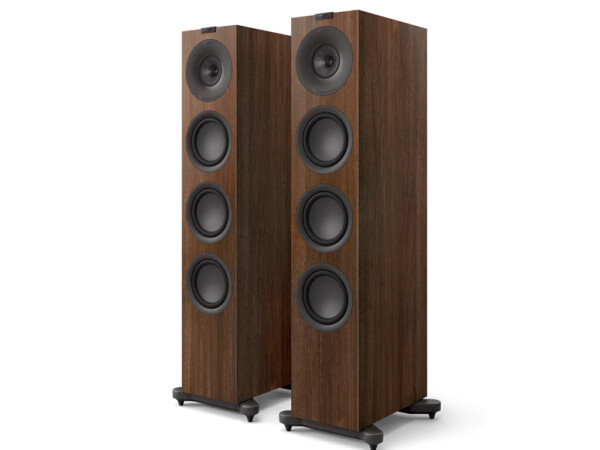 KEF Q11 Meta